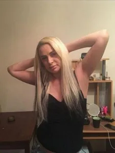 Девушка Люба, фото и отзывы