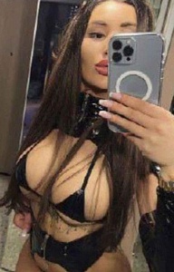 Полина