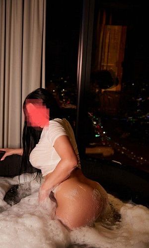 Брюнетки, Мариша - фото и отзывы